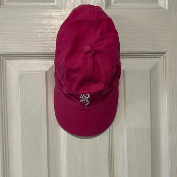 Female ball cap - Picture 1 of 4